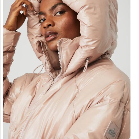 NEW Alo Stunner Puffer Jacket Dusty Pink Size S - Picture 3 of 16